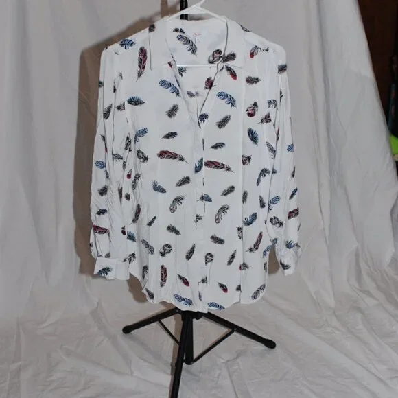 Candies Womens XL Feather Blouse Roll Tab Long Sleeve Hidden Button Down GUC - Picture 2 of 8